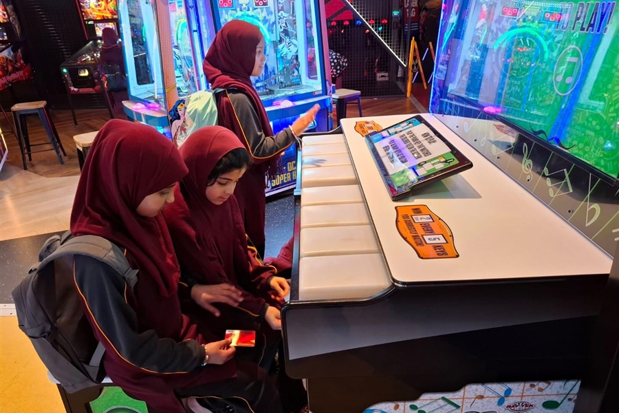 Year 3 Timezone Excursion