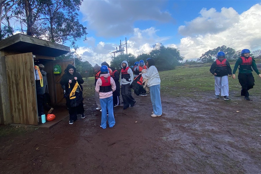 Year 7 Girls Phillip Island Camp