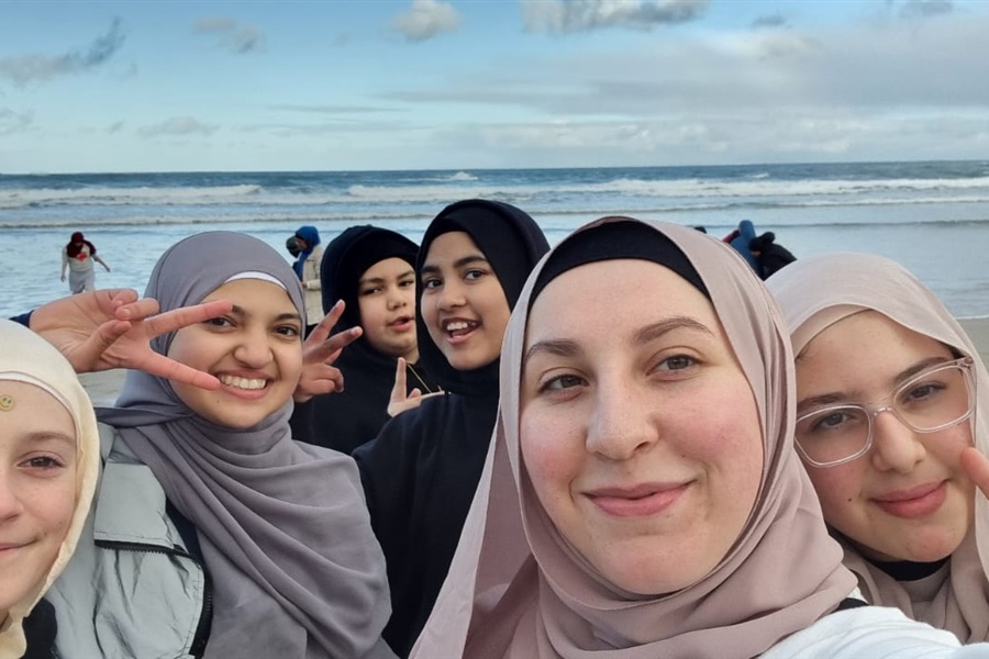 Year 7 Girls Phillip Island Camp