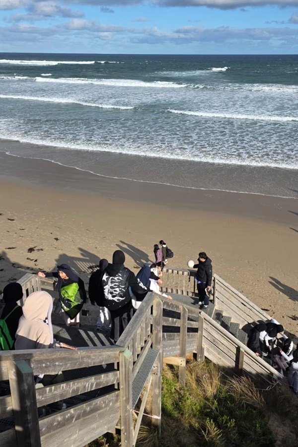Year 7 Girls Phillip Island Camp