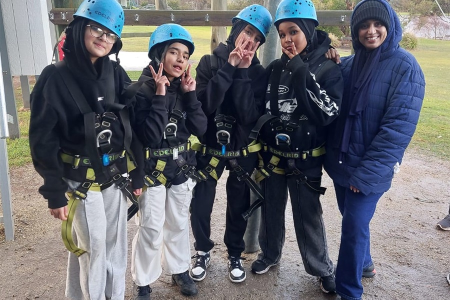 Year 7 Girls Phillip Island Camp