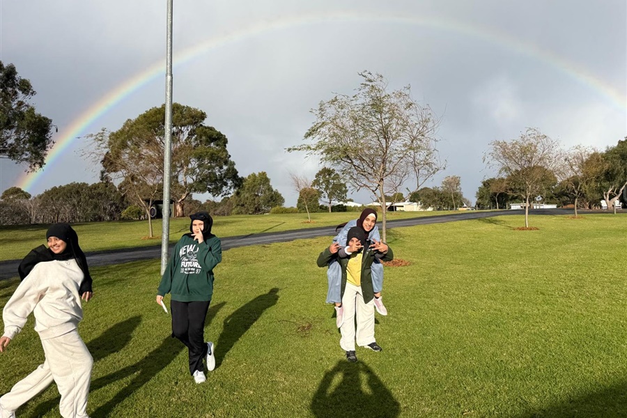 Year 7 Girls Phillip Island Camp