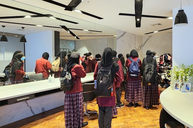VET CS Students Visit Northpoint Residents