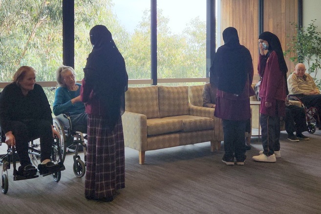 VET CS Students Visit Northpoint Residents