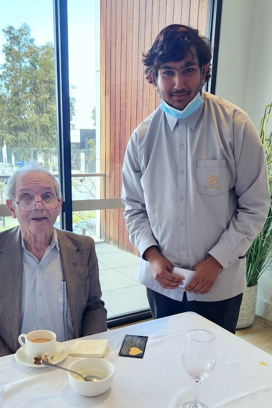 VET CS Students Visit Northpoint Residents