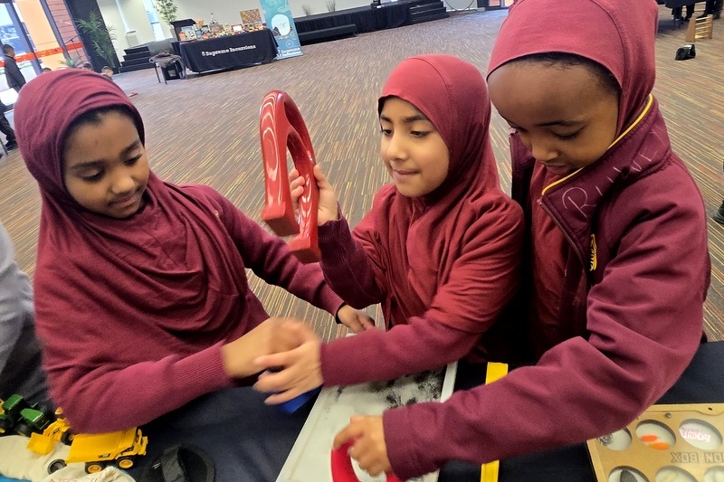 Year 1 Incursion: Push and Pull Forces