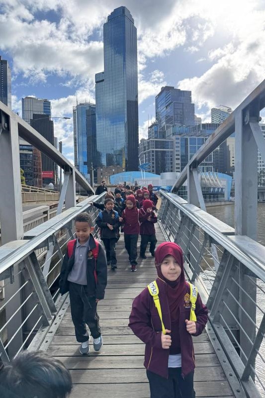 Foundation Students Visit SEA LIFE Aquarium