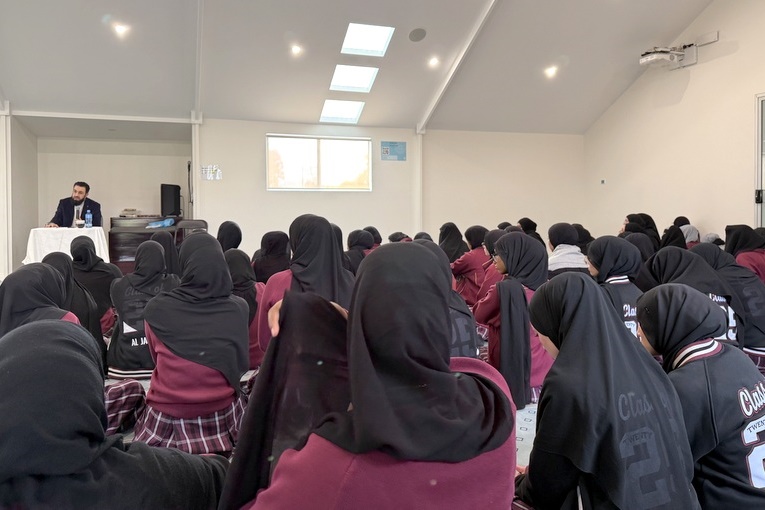 Book Week Autor Visit: Sheikh Belal Assaad