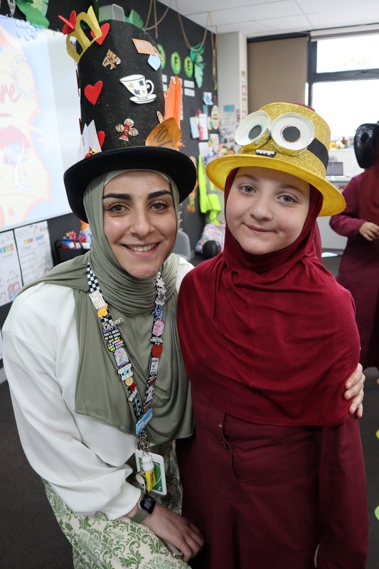 Years 3 – 6: Design a Reading Hat Competition