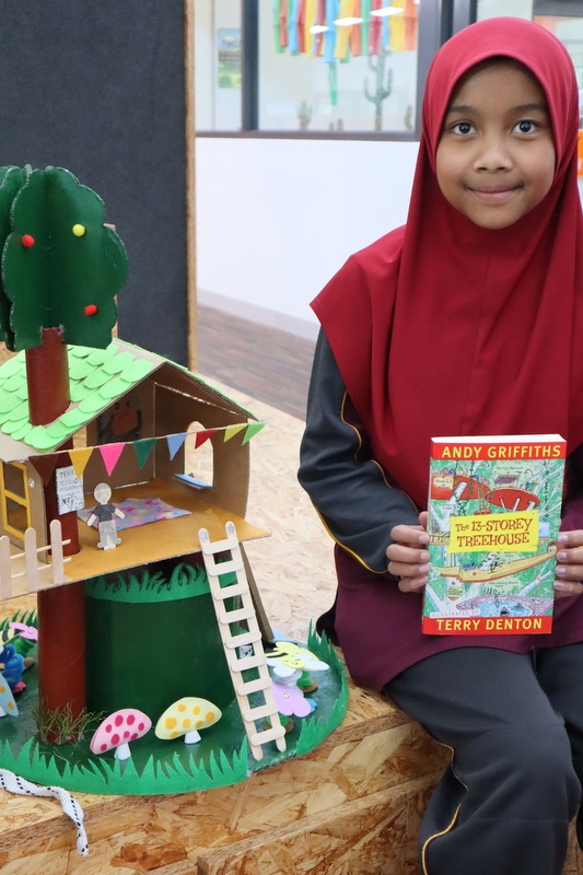 Years 3 – 6: Design a Reading Hat Competition