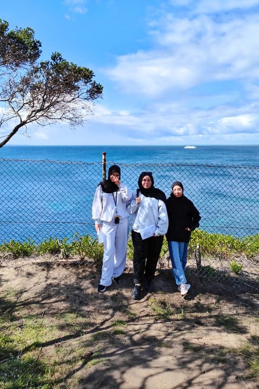 Year 5-6 Girls: Camp Portsea