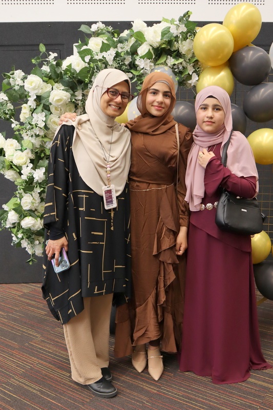 Year 6 Graduation: Awards Ceremony and Dinner