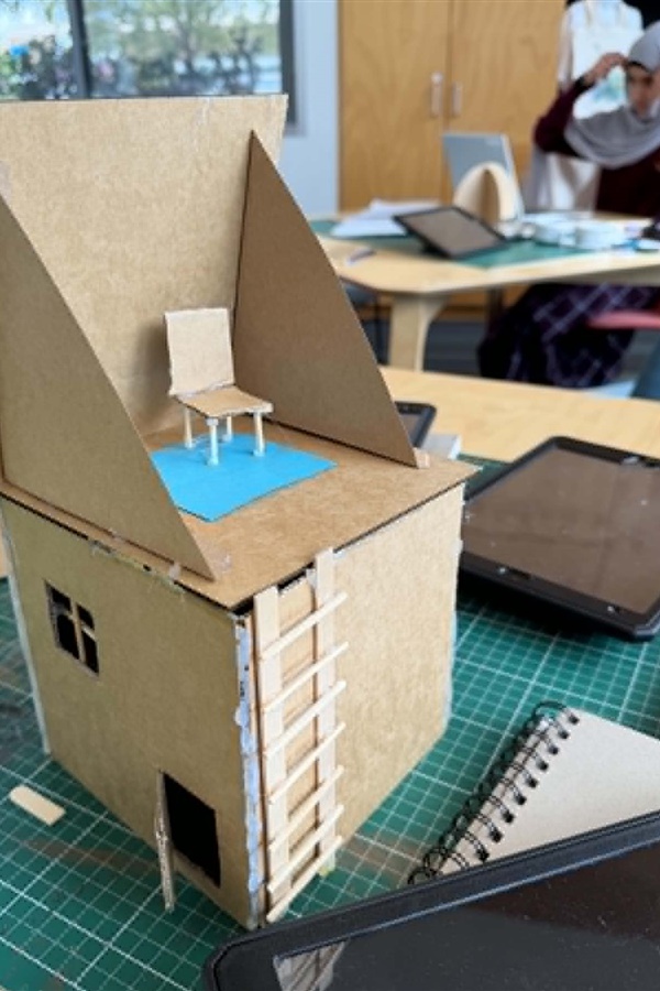 Year 9 Students Explore Sustainable Designs