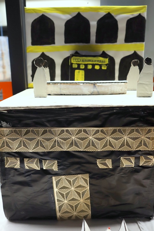 Students’ Hajj Display Installations