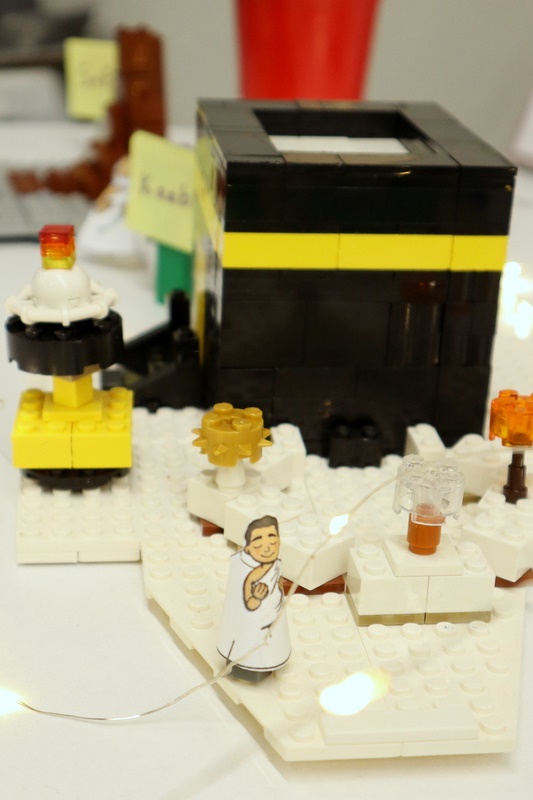 Students’ Hajj Display Installations