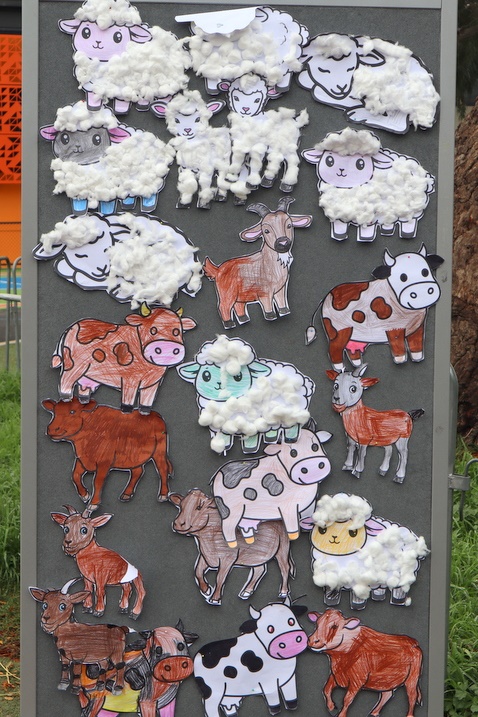 Students’ Hajj Display Installations