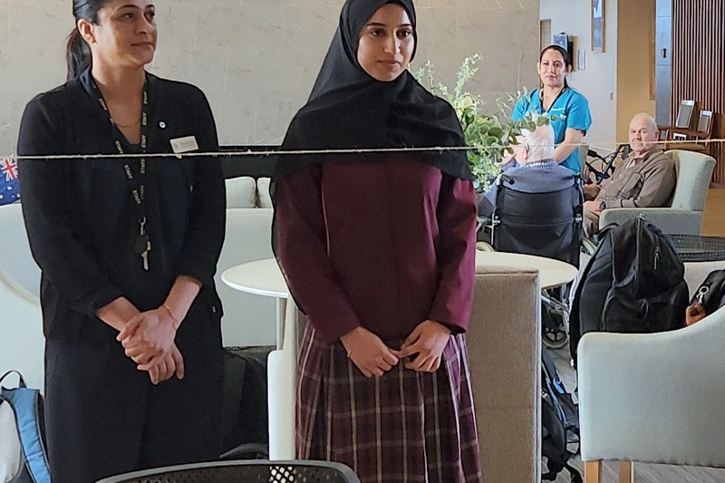 Students Connect with Aeralife Residents