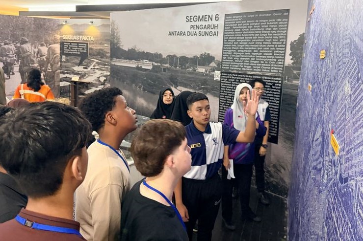 Year 10: Journey of Adaab to Malaysia