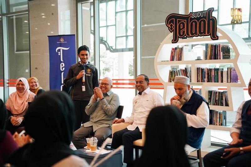 Year 10: Journey of Adaab to Malaysia