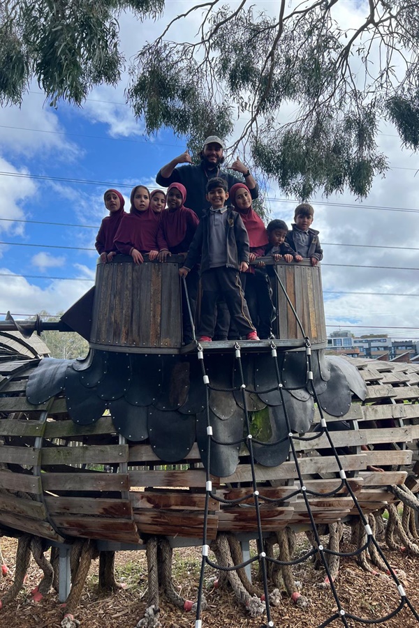 Year 2’s Connect with Culture and Country at CERES