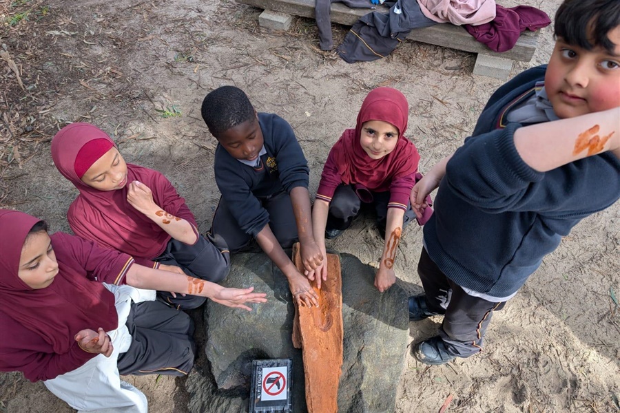 Year 2’s Connect with Culture and Country at CERES