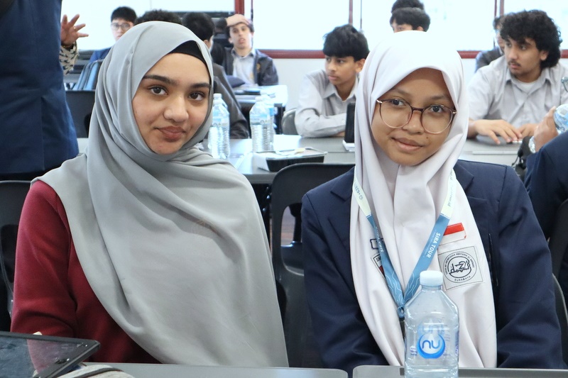 Year 9: Indonesian School Students Visit