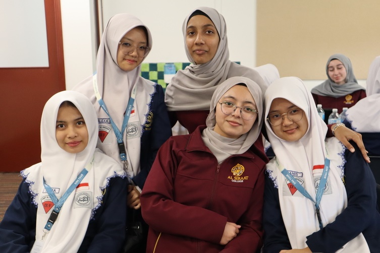 Year 9: Indonesian School Students Visit