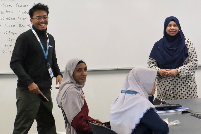 Year 9: Indonesian School Students Visit