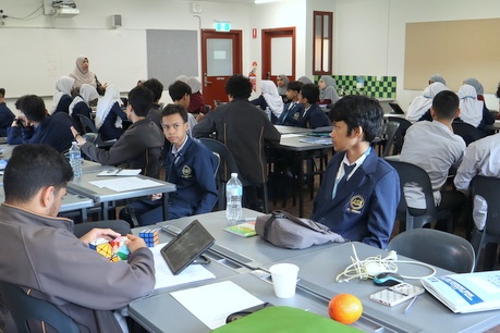 Year 9: Indonesian School Students Visit