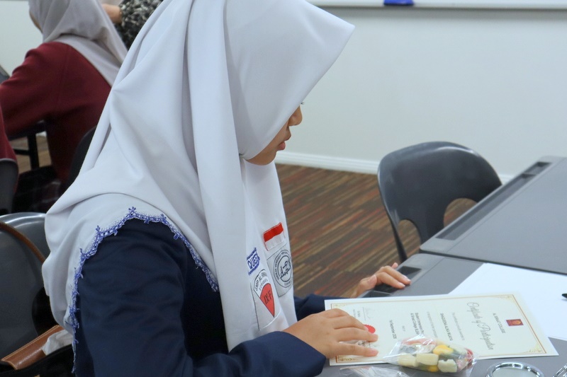 Year 9: Indonesian School Students Visit