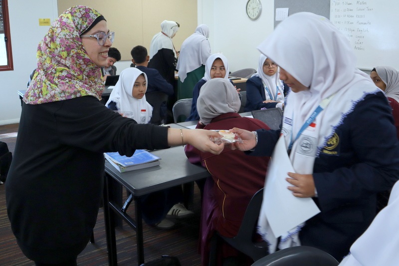 Year 9: Indonesian School Students Visit