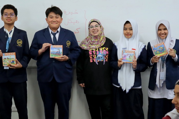Year 9: Indonesian School Students Visit