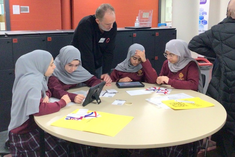 Year 9 LEAP: Quantum Cyber Investigation