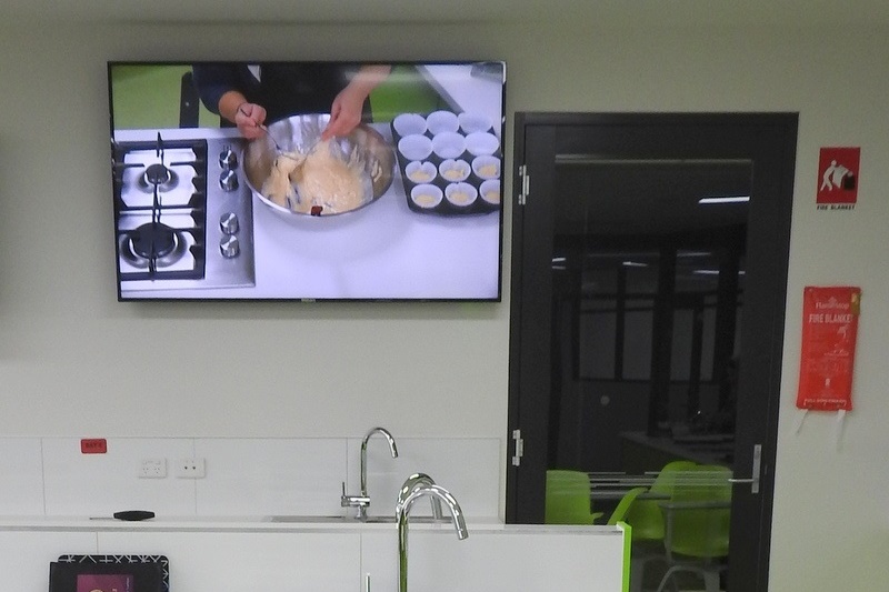 Food Tech Classes Now in New Kitchen