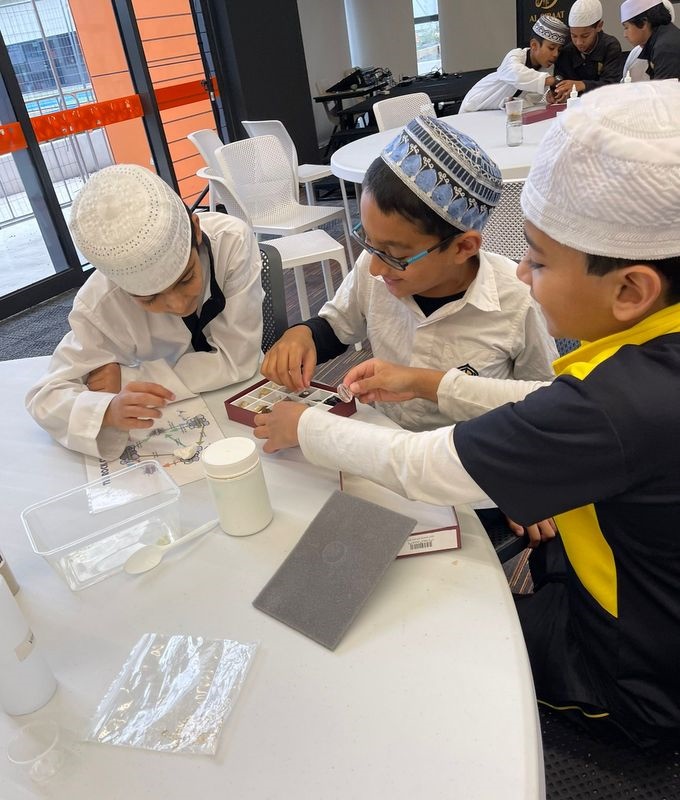 Year 4 and Hifz Science Incursion