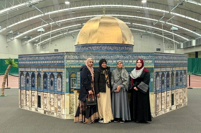 Visiting the Al-Aqsa exhibition at Al-Taqwa College