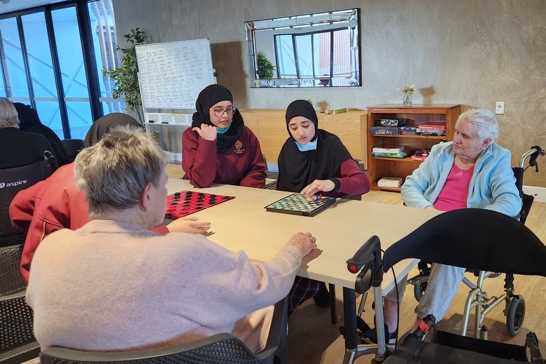 VET Community Services Students Visit Northpoint Residents