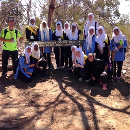 Senior Girls: Werribee Gorge Hiking Experience