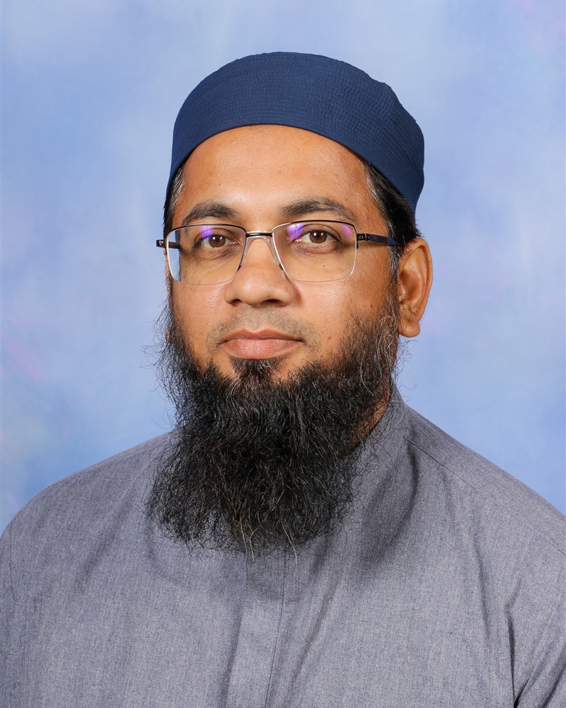 Naveed Khan
